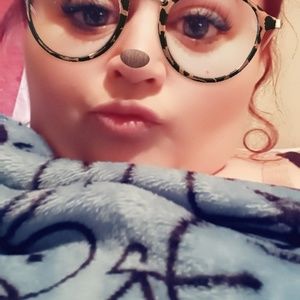 Meet your Posher, Kari